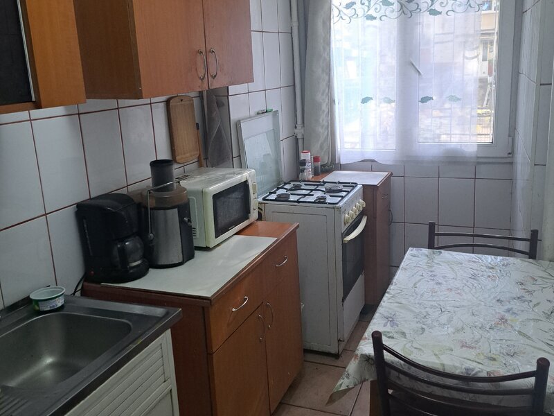 Brancoveanu, proprietar, p/4, mobilat, colaborez, ocazie
