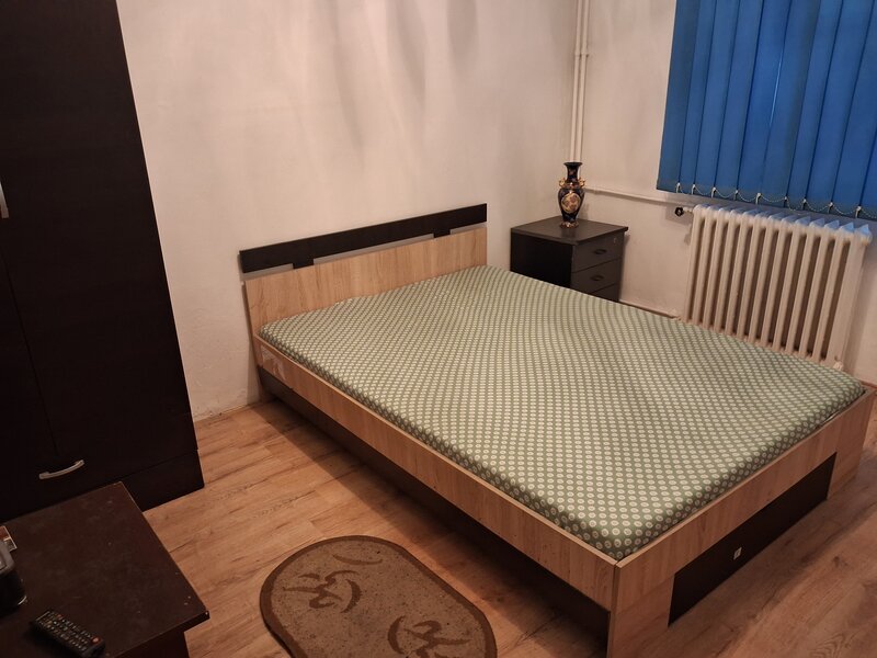 Brancoveanu, proprietar, p/4, mobilat, colaborez, ocazie